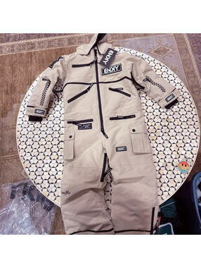 BinkyBro stone checkered hooded snow ski suit